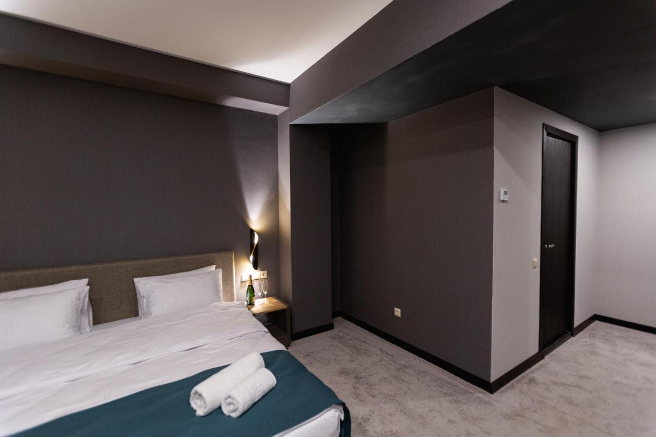 West Inn Georgia Кутаиси Экстерьер фото