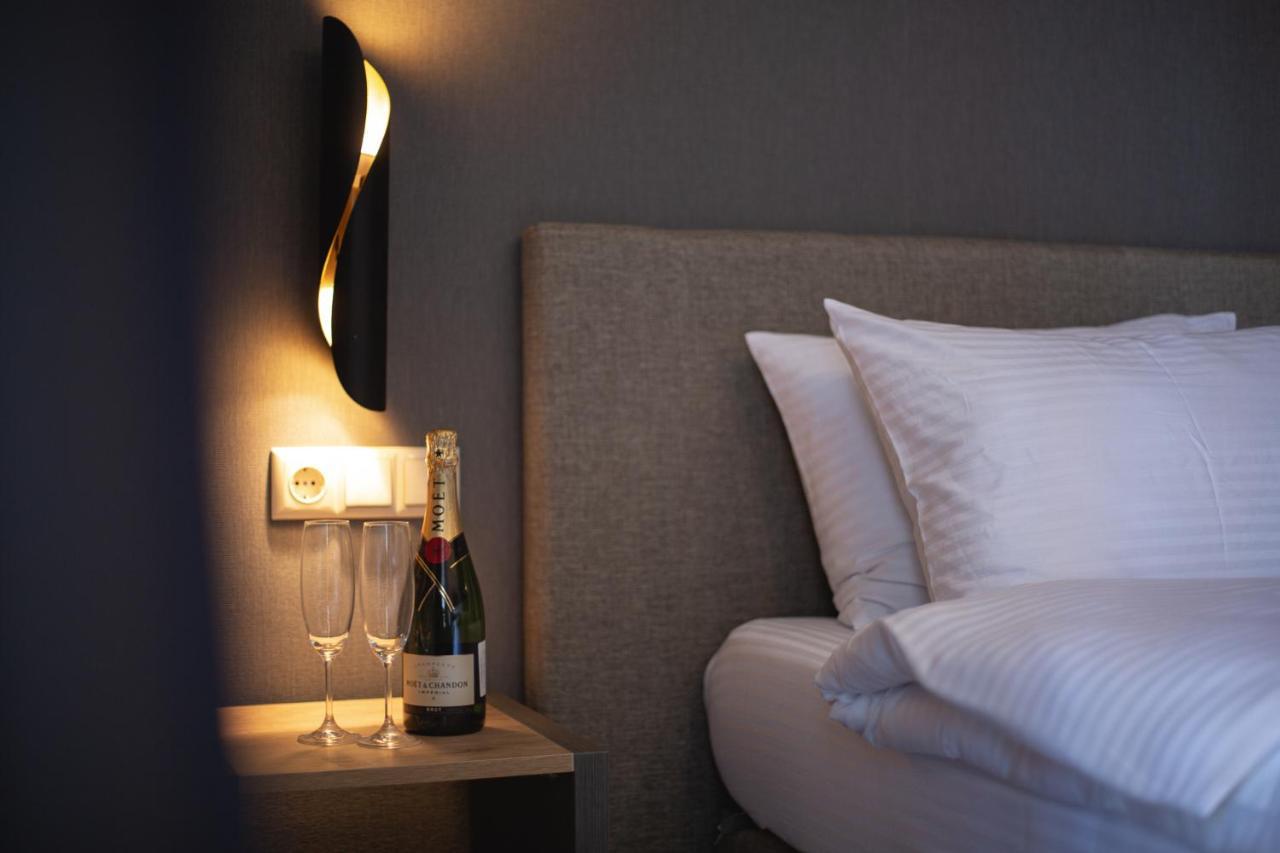West Inn Georgia Кутаиси Экстерьер фото