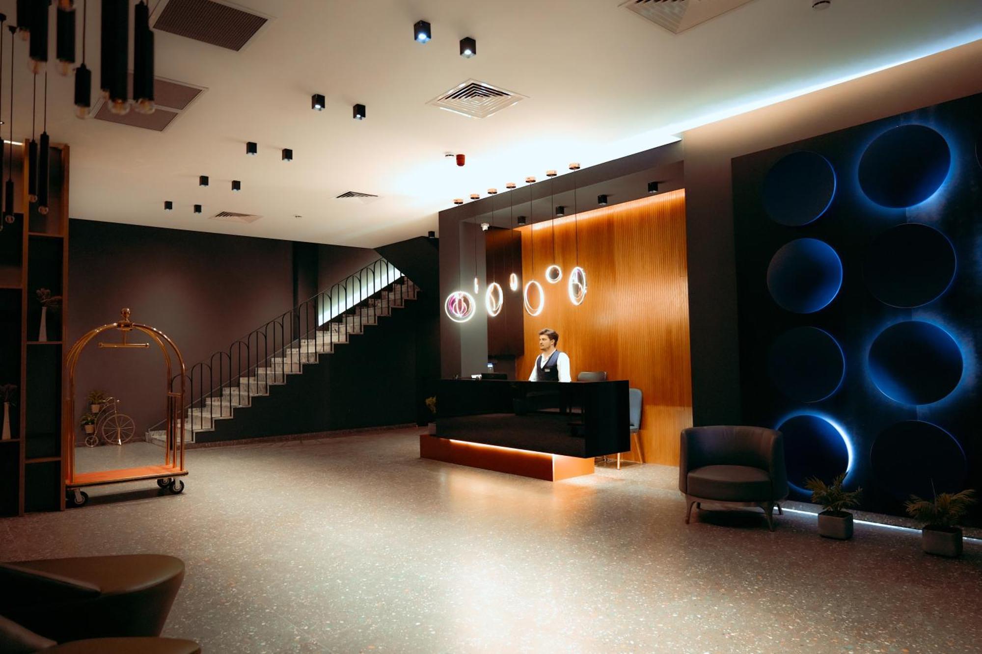 West Inn Georgia Кутаиси Экстерьер фото