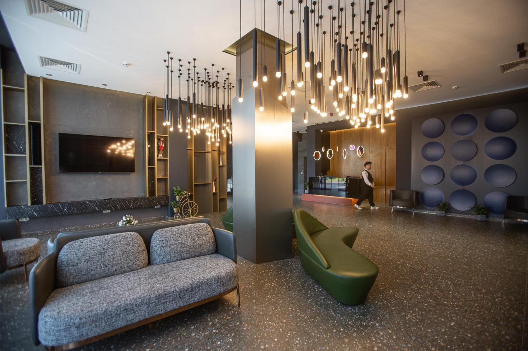 West Inn Georgia Кутаиси Экстерьер фото